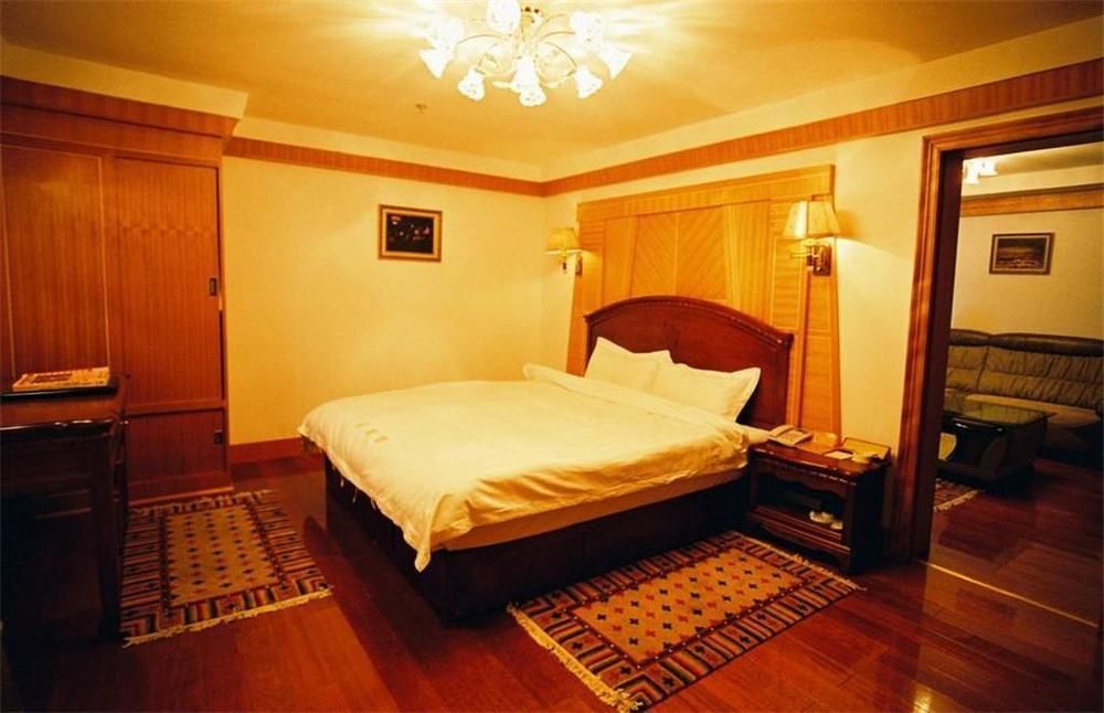 Yak Hotel Лхаса Екстериор снимка