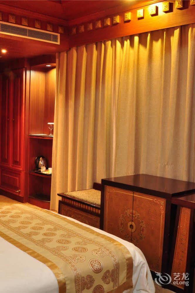 Yak Hotel Лхаса Екстериор снимка
