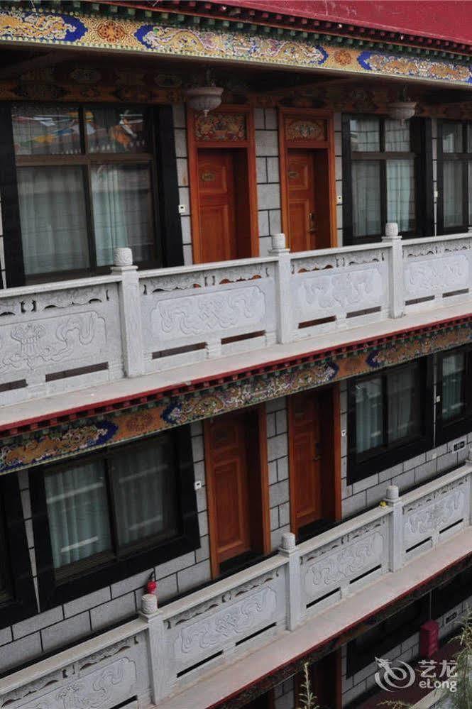 Yak Hotel Лхаса Екстериор снимка